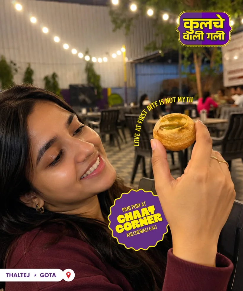 Kulche Wali Gali — Pani Puri at Chaat Corner