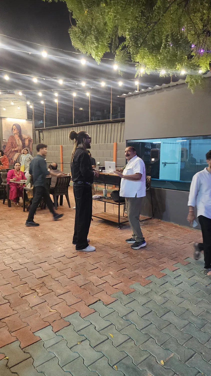 Entrance and dining area at Kulche Wali Gali